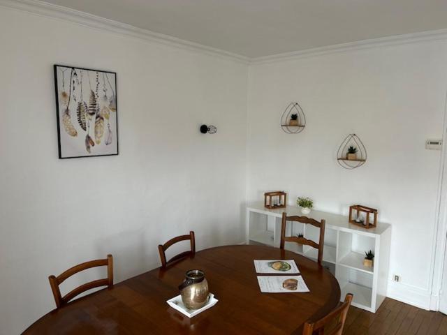 Appartement Hubert à Carignan Extérieur photo